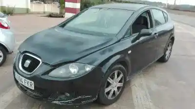 Véhicule à la ferraille seat leon (1p1) comfort limited de l'année 2007 alimenté bxe