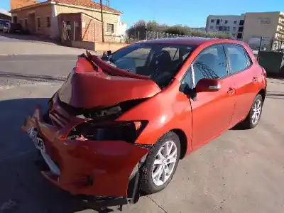 Veículo de Sucata toyota auris active do ano 2012 alimentado 1zr