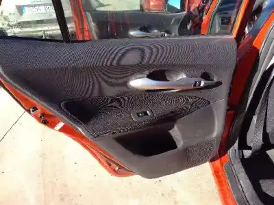 Veículo de Sucata toyota auris active do ano 2012 alimentado 1zr