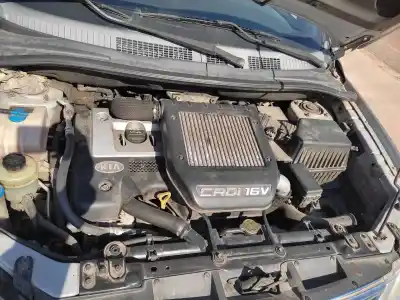 Veículo de Sucata kia carens 2.0 crdi ex monovolumen do ano 2005 alimentado d4ea