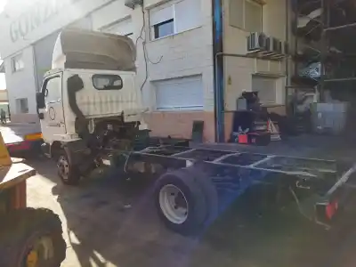 Veicolo di demolizione nissan cabstar e * dell'anno 2001 alimentato bd30d