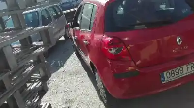 Veicolo di demolizione renault clio iii authentique dell'anno 2007 alimentato k9k t7