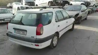 Veículo de Sucata peugeot 306 break style do ano 1997 alimentado nfz