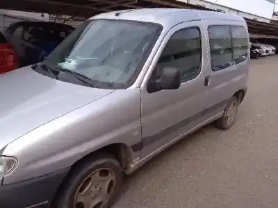 Sloopvoertuig peugeot partner (s1) combispace van het jaar 2000 aangedreven wjz