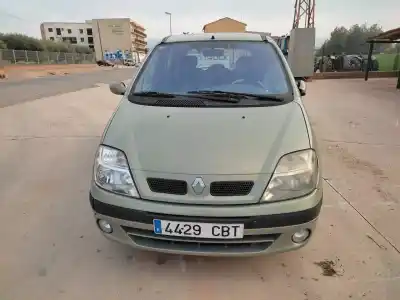 Veicolo di demolizione renault scénic i monospace (ja0/1_, fa0_) 1.9 dti (ja1u) dell'anno 2002 alimentato f9q q7