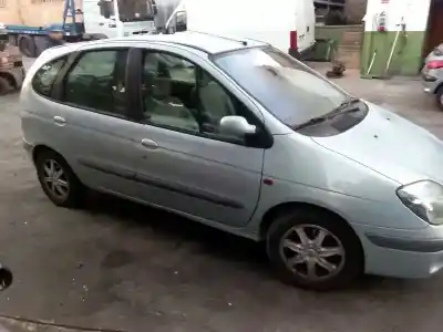 Scrapping Vehicle renault scenic (ja..) 1.9 dci authentique of the year 2001 powered f9q k7