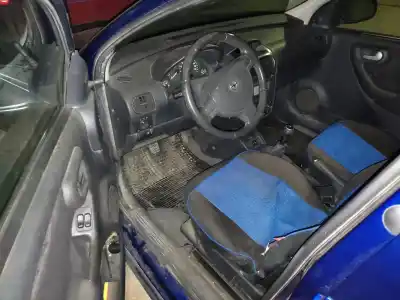 Veículo de Sucata opel corsa c blue line do ano 2004 alimentado z13dt