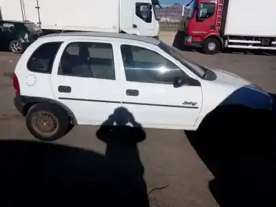 Veículo de Sucata opel corsa b swing do ano 1995 alimentado x15d
