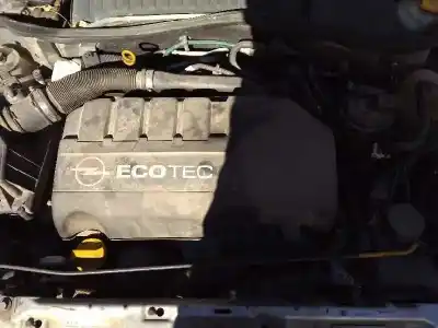 Veículo de Sucata opel corsa c blue line do ano 2004 alimentado z13dt