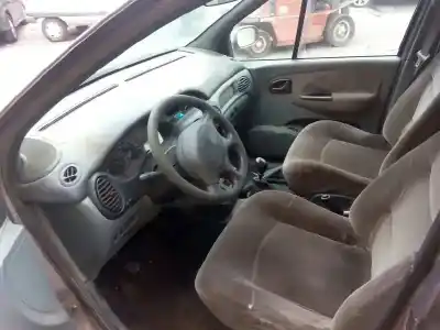 Verschrottungsfahrzeug renault                                            megane i scenic (ja0)                                                                                                                                                                                                                                      1.9 d alize                                                                                                                                                                                                                                                des jahres 1999 angetrieben f8q
