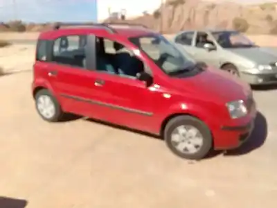 Veicolo di demolizione fiat panda (169) 1.2 8v dynamic dell'anno 2003 alimentato 188a4000