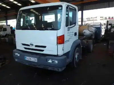 Veicolo di demolizione nissan atleon 165 dell'anno 2003 alimentato b660