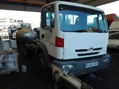 Veicolo di demolizione nissan atleon 165 dell'anno 2003 alimentato b660