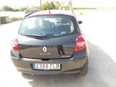 Veicolo di demolizione renault clio iii 20 aniversario dell'anno 2007 alimentato k9k t7