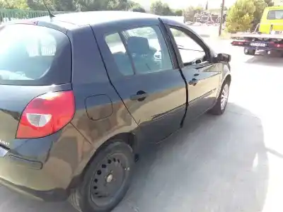 Veicolo di demolizione renault clio iii 20 aniversario dell'anno 2007 alimentato k9k t7