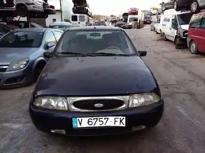 Veículo de Sucata FORD FIESTA BERLINA Ghia do ano 1996 alimentado FHA