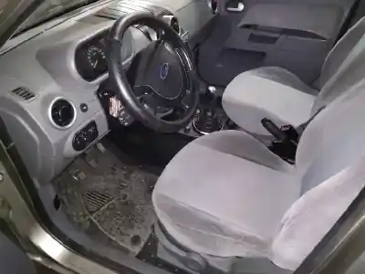 Здавання транспортного засобу ford fusion (cbk) ambiente року 2003 потужний f6ja