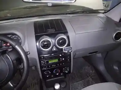 Здавання транспортного засобу ford fusion (cbk) ambiente року 2003 потужний f6ja