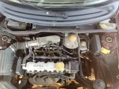 Veículo de Sucata opel corsa b gls do ano 1994 alimentado c14se