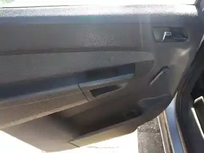 Veicolo di demolizione opel zafira b cosmo dell'anno 2006 alimentato z19dt