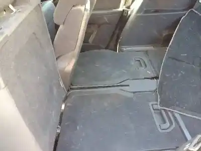 Veicolo di demolizione opel zafira b cosmo dell'anno 2006 alimentato z19dt