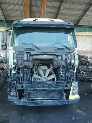 Scrapping Vehicle VOLVO FH XXX 12.8 Diesel of the year 2006 powered 