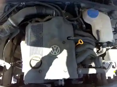 Vehicul casat volkswagen passat berlina (3b2) básico al anului 1998 alimentat 