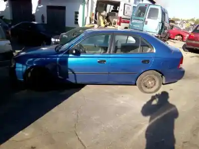 Veículo de Sucata hyundai accent (lc) gl 4p do ano 2001 alimentado g4ea
