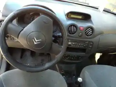 Veículo de Sucata citroen c3 1.4 hdi exclusive do ano 2002 alimentado 8hz