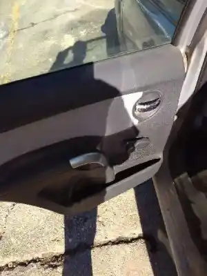 Veículo de Sucata citroen c3 1.4 hdi exclusive do ano 2002 alimentado 8hz