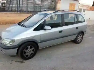 Veículo de Sucata opel zafira a blue line do ano 2001 alimentado y20dth