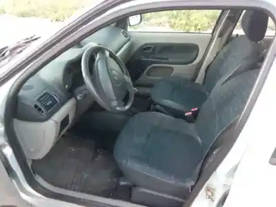 Здавання транспортного засобу renault   року 2003 потужний d4f b7