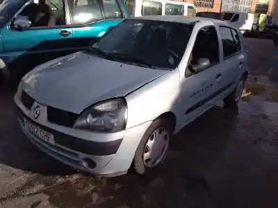 Здавання транспортного засобу renault clio ii fase ii (b/cb0) dynamique року 2003 потужний 