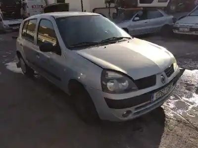 Здавання транспортного засобу renault clio ii fase ii (b/cb0) dynamique року 2003 потужний 