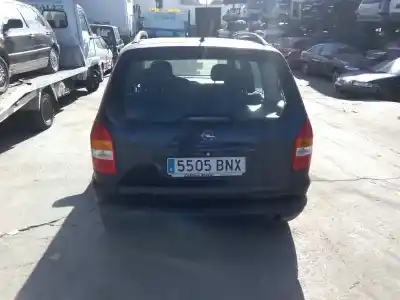 Veículo de Sucata opel zafira a blue line do ano 2001 alimentado y20dth