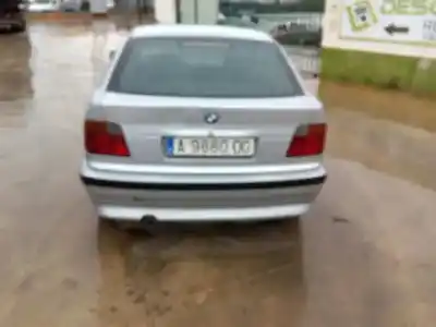 Veicolo di demolizione bmw serie 3 compacto (e36) 316i dell'anno 1997 alimentato 16-4e-2 g