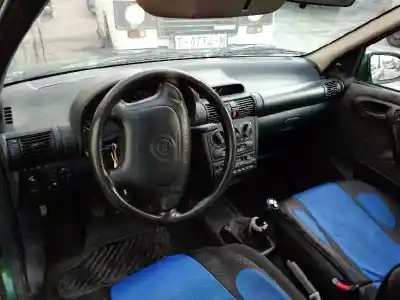 Veicolo di demolizione opel corsa b fresh dell'anno 1997 alimentato x14sz