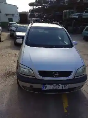 Vehicul casat opel zafira a elegance al anului 2000 alimentat x20dtl