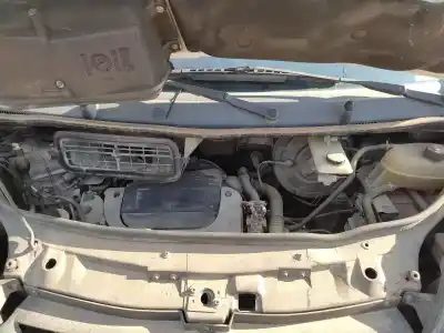 Veículo de Sucata RENAULT TRAFIC COMBI (AB 4.01) 1.9 Diesel do ano 2001 alimentado 