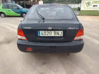 Veículo de Sucata hyundai accent (lc) gls do ano 2001 alimentado g4ea