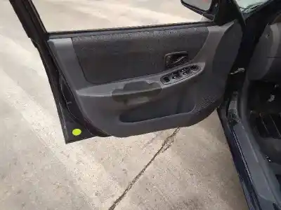 Veículo de Sucata hyundai accent (lc) gls do ano 2001 alimentado g4ea