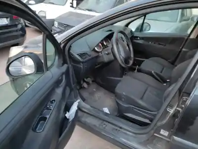 Sloopvoertuig peugeot 207 urban van het jaar 2008 aangedreven 8hz