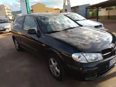 Veículo de Sucata nissan almera (n16/e) ambience do ano 2001 alimentado qg15