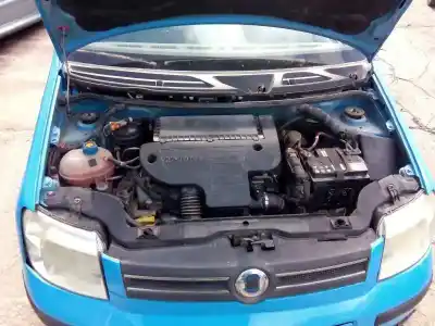 Veicolo di demolizione FIAT PANDA (169) 1.3 16V JTD Dynamic dell'anno 2005 alimentato 188A8000