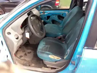 Veicolo di demolizione fiat panda (169) 1.3 16v jtd dynamic dell'anno 2005 alimentato 188a8000