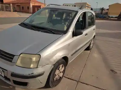 Veículo de Sucata fiat panda (169) 1.2 8v dynamic do ano 2005 alimentado 188a4000