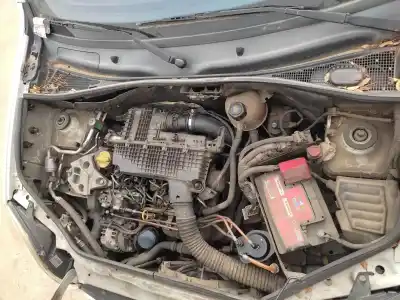 Здавання транспортного засобу renault kangoo (f/kc0) alize року 2004 потужний k9k a7