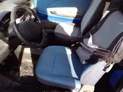 Veicolo di demolizione fiat seicento (187) active dell'anno 2002 alimentato 187a1000