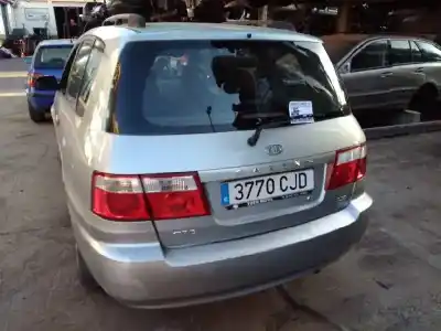 Veículo de Sucata kia carens 2.0 crdi ex monovolumen do ano 2003 alimentado d4ea