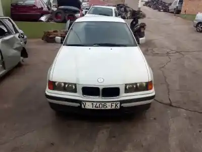 Veículo de Sucata bmw serie 3 berlina (e36) 316i do ano 1996 alimentado 16-4e-2 g
